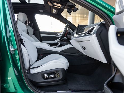 Used 2025 BMW X6 M Competition w/ Executive Package image 44