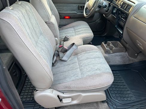 Used 1999 Toyota Tacoma 2WD Xtracab image 29