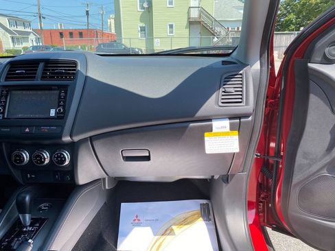 New 2025 Mitsubishi Outlander Sport ES image 27