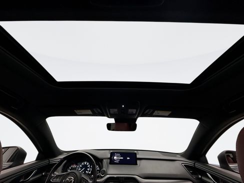 Used 2023 MAZDA CX-9 Carbon Edition image 17