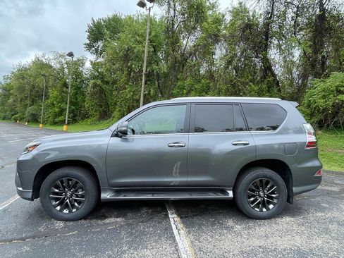 Used 2021 Lexus GX 460 Premium w/ Premium Package AWD/4WD image 6