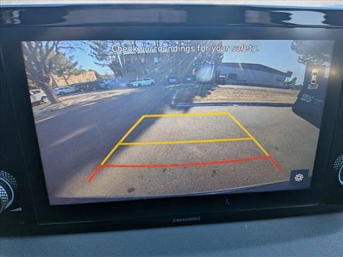 Used 2022 Hyundai Santa Fe SEL image 14