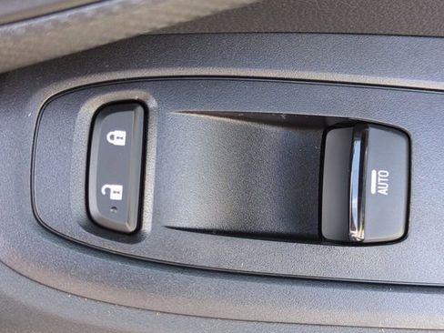 New 2025 Subaru Crosstrek 2.5i Sport w/ Crosstrek Mirror Package image 36