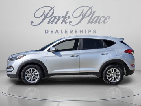 Used 2018 Hyundai Tucson SEL FWD image 2