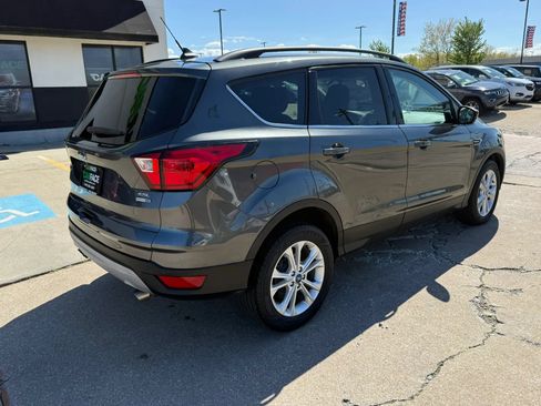 Used 2019 Ford Escape SEL AWD/4WD image 17