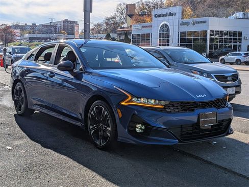 Used 2023 Kia K5 GT-Line w/ GT-Line Premium Package image 4