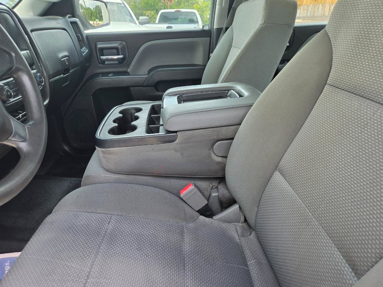Used 2018 Chevrolet Silverado 2500 W/T RWD image 12