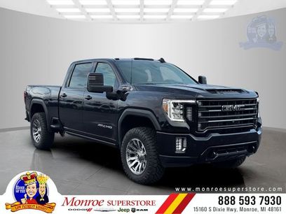 Used 2022 GMC Sierra 2500 AT4 w/ AT4 Preferred Package