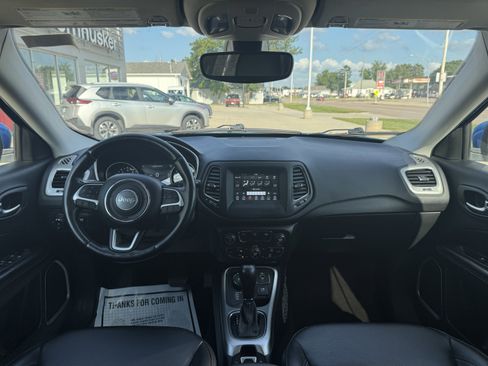 Certified 2021 Jeep Compass Latitude w/ Convenience Group image 25