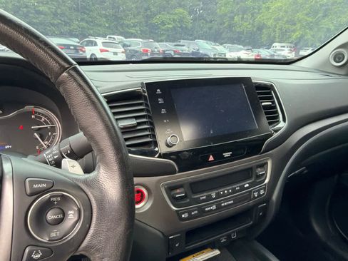 Used 2023 Honda Ridgeline RTL-E image 19