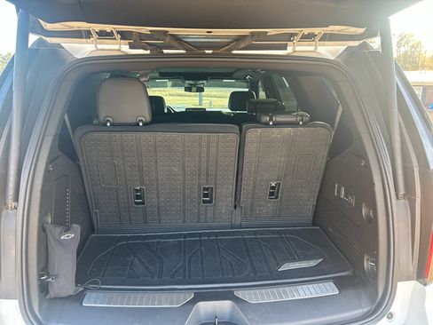 Used 2023 Chevrolet Tahoe Z71 w/ Off-Road Capability Package image 20