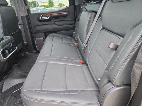 Used 2023 GMC Sierra 1500 Denali AWD/4WD image 17