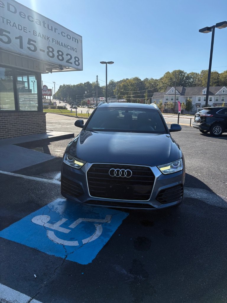Used 2018 Audi Q3 2.0T Premium w/ Convenience Package FWD image 2