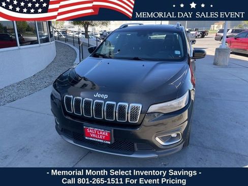 Used 2019 Jeep Cherokee Limited w/ Luxury Group FWD image 1