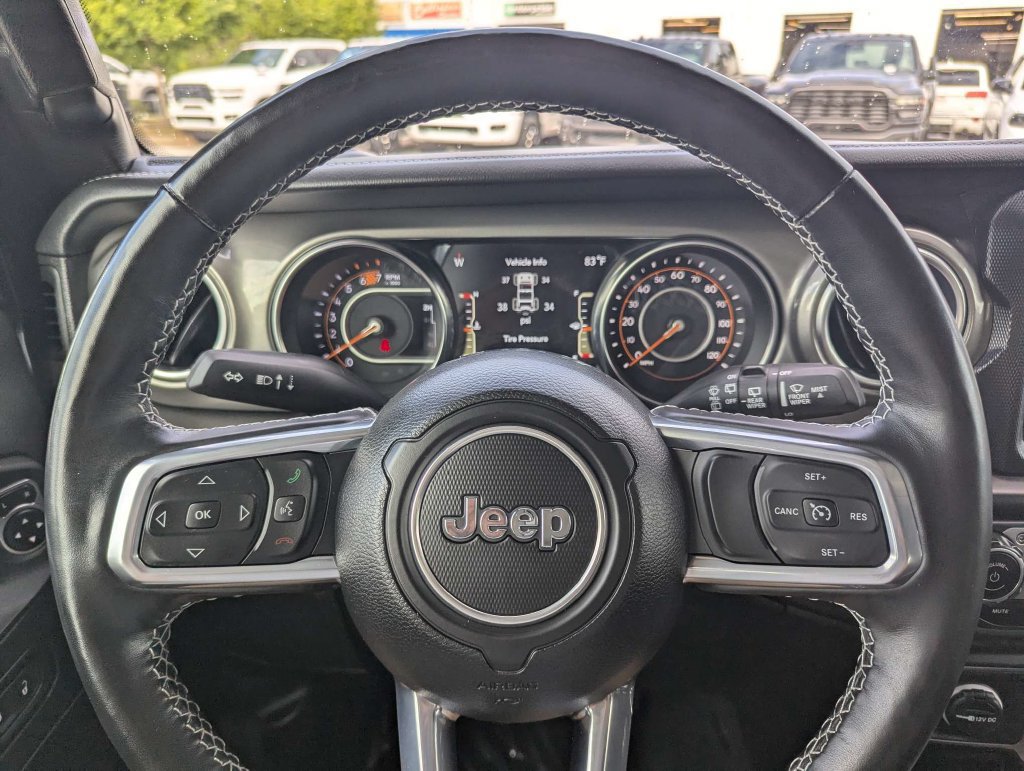 Used 2023 Jeep Wrangler Unlimited Sahara w/ Cold Weather Group AWD/4WD image 28