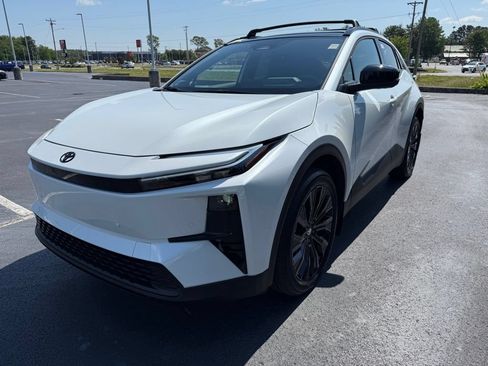 New 2026 Toyota C-HR AWD/4WD image 6