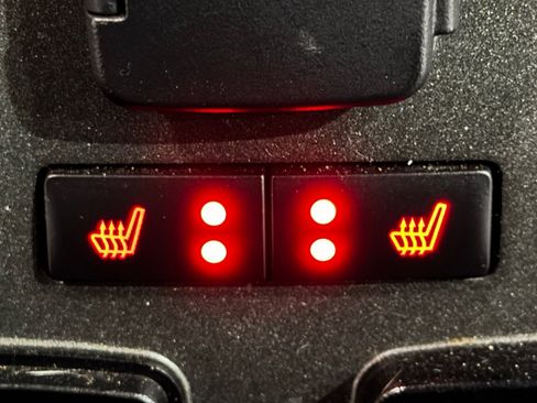 Used 2020 Ford F150 Raptor w/ Equipment Group 802A Luxury image 26