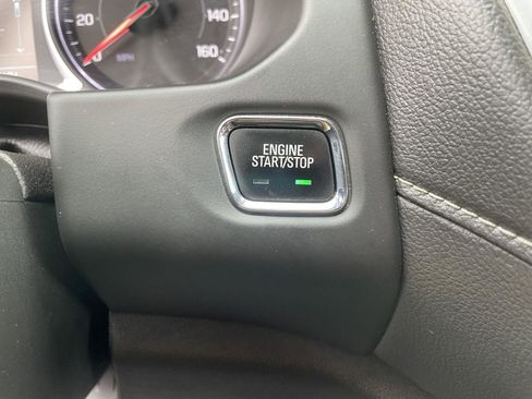 Used 2017 GMC Acadia SLE FWD image 22