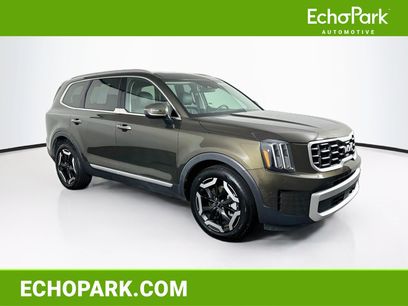 Used 2025 Kia Telluride S