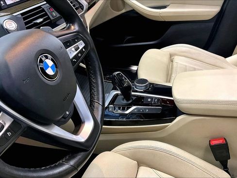 Used 2021 BMW X3 xDrive30i w/ Premium Package image 18