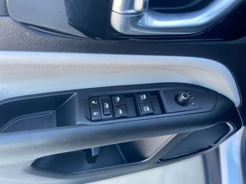 Used 2025 Jeep Compass Limited AWD/4WD image 15