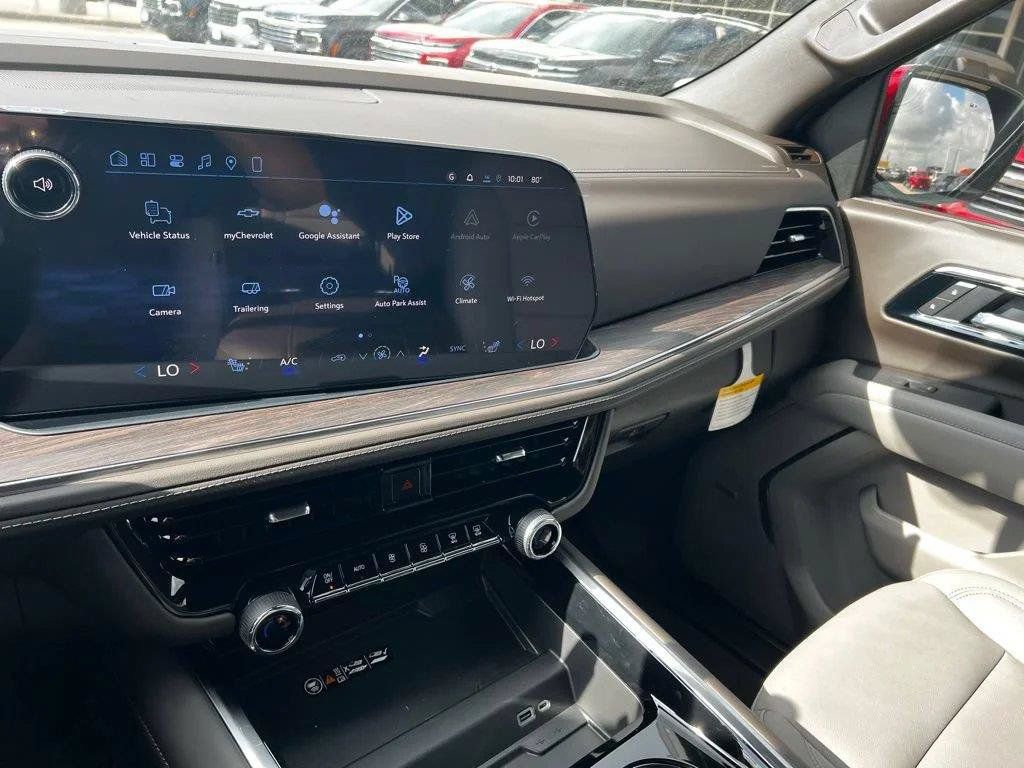 Used 2026 Chevrolet Tahoe LT w/ Comfort Package RWD image 31