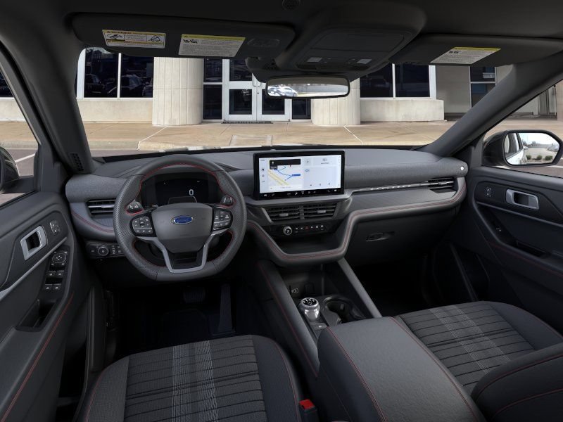 New 2026 Ford Explorer ST-Line w/ ST-Line Street Pack AWD/4WD image 9