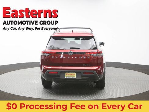 Used 2024 Nissan Pathfinder SV AWD/4WD image 39