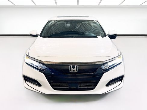 Used 2020 Honda Accord Sport image 2