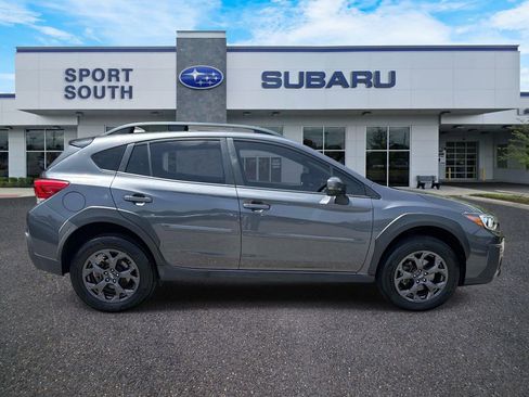 Used 2021 Subaru Crosstrek 2.5i Sport AWD/4WD image 2