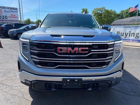 Used 2025 GMC Sierra 1500 SLT w/ SLT Premium Plus Package AWD/4WD image 9