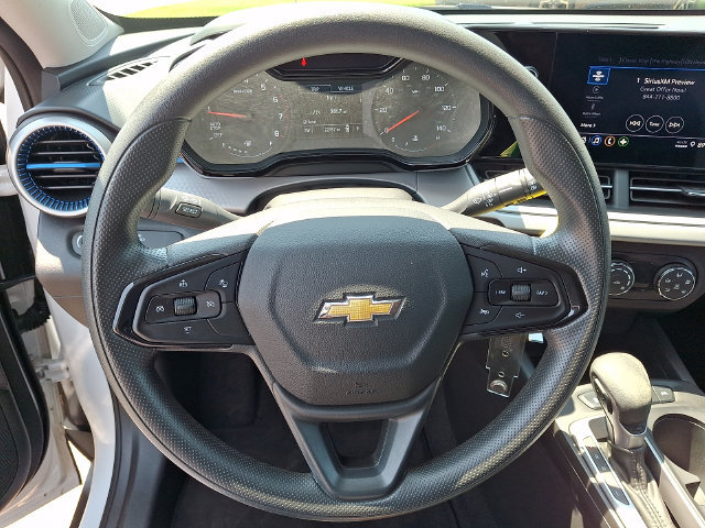 Used 2024 Chevrolet Trax LS FWD image 15