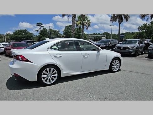 Used 2016 Lexus IS 300 AWD image 28
