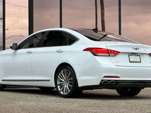 Used 2018 Genesis G80 5.0 Ultimate image 8