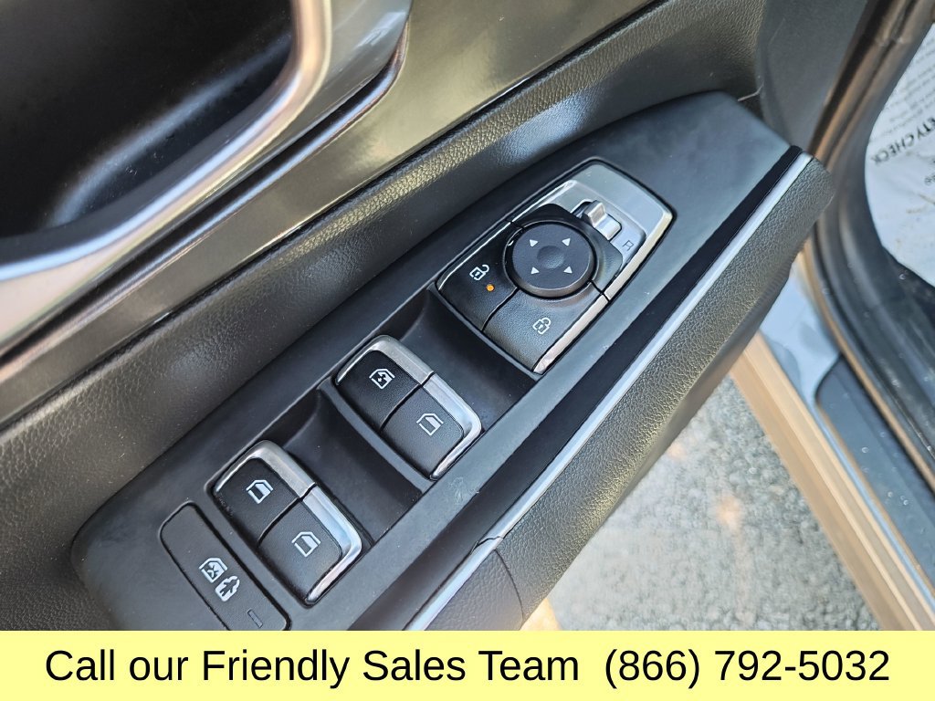 Used 2024 Kia Sorento S AWD/4WD image 12