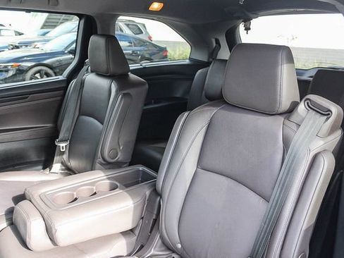 Used 2023 Honda Odyssey Touring image 26