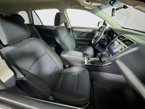 Used 2018 Subaru Outback 2.5i Premium AWD/4WD image 27