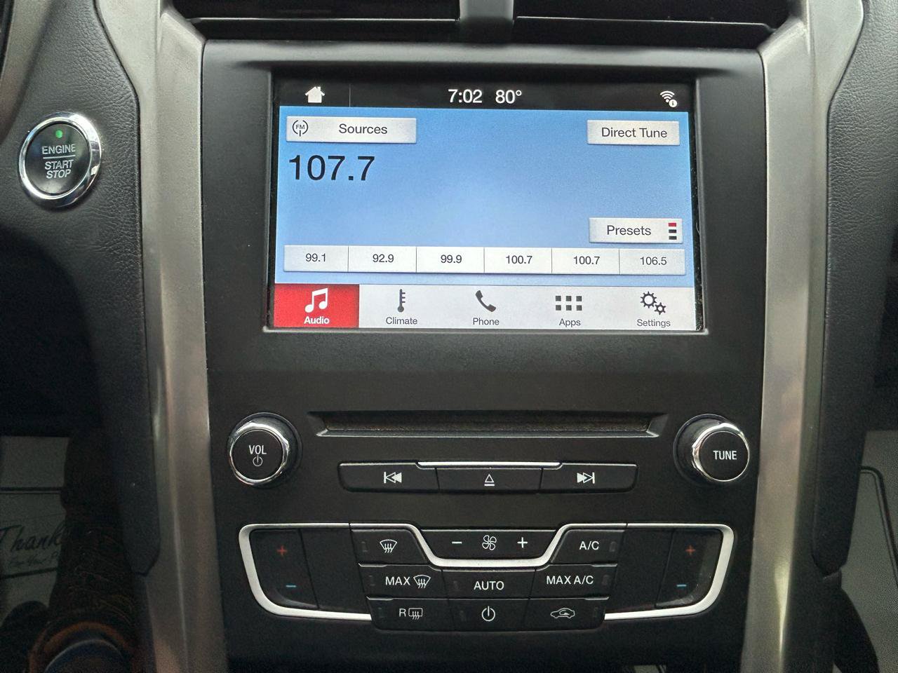 Used 2018 Ford Fusion SE w/ Fusion SE Technology Package FWD image 21