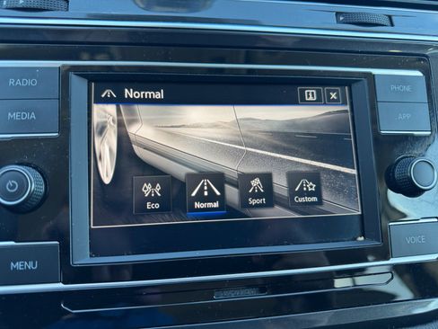 Certified 2022 Volkswagen Tiguan S w/ Driver Assistance Package image 18