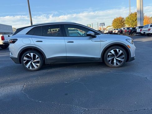 Used 2021 Volkswagen ID.4 Pro S w/ Gradient Package image 3