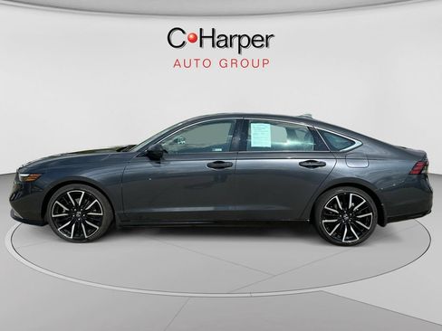 Used 2023 Honda Accord Touring image 6