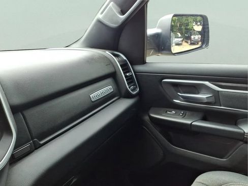 Used 2020 RAM 1500 Big Horn AWD/4WD image 24