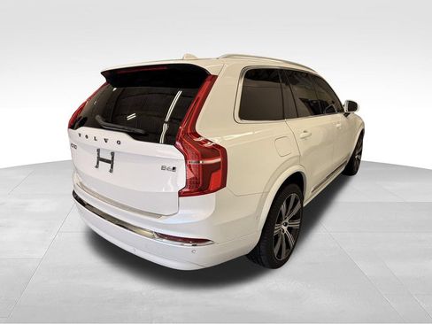 Used 2023 Volvo XC90 B6 Ultimate w/ Protection Package Premier AWD/4WD image 6