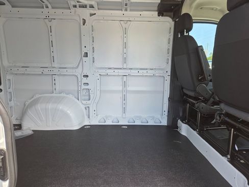 New 2026 RAM ProMaster 1500 w/ Convenience Group FWD image 8