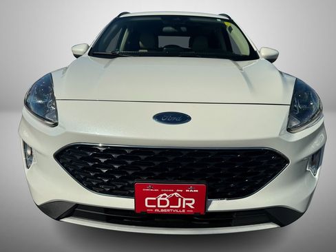 Used 2020 Ford Escape SEL image 9