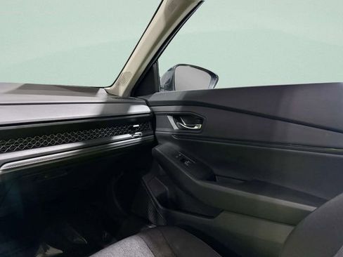 Used 2024 Honda Accord EX image 13