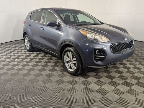 Used 2017 Kia Sportage LX image 7
