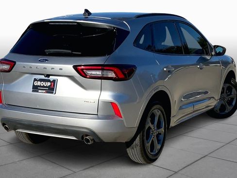 Used 2024 Ford Escape ST-Line image 11