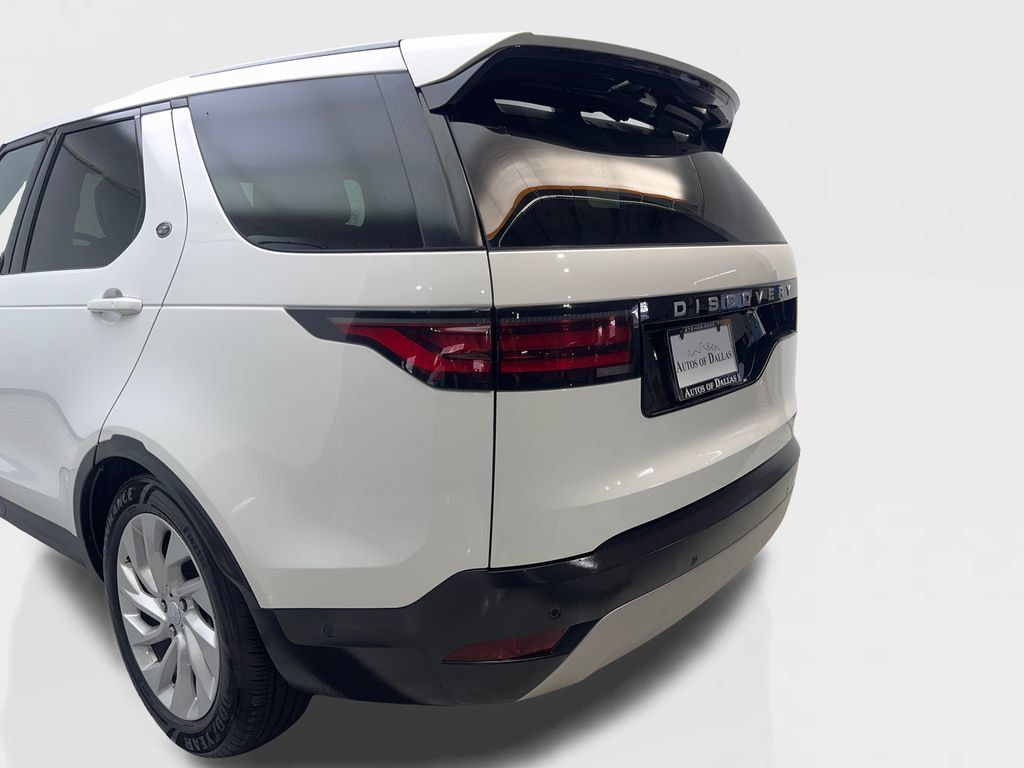 Used 2025 Land Rover Discovery S AWD/4WD image 20