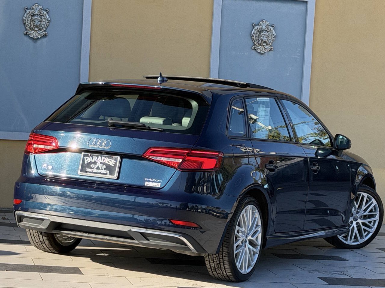 Used 2018 Audi A3 e-tron Premium w/ Sport Package FWD image 4